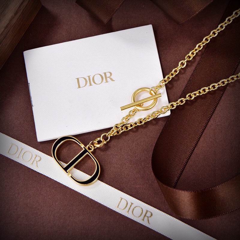 Dior Necklace 05yxs07